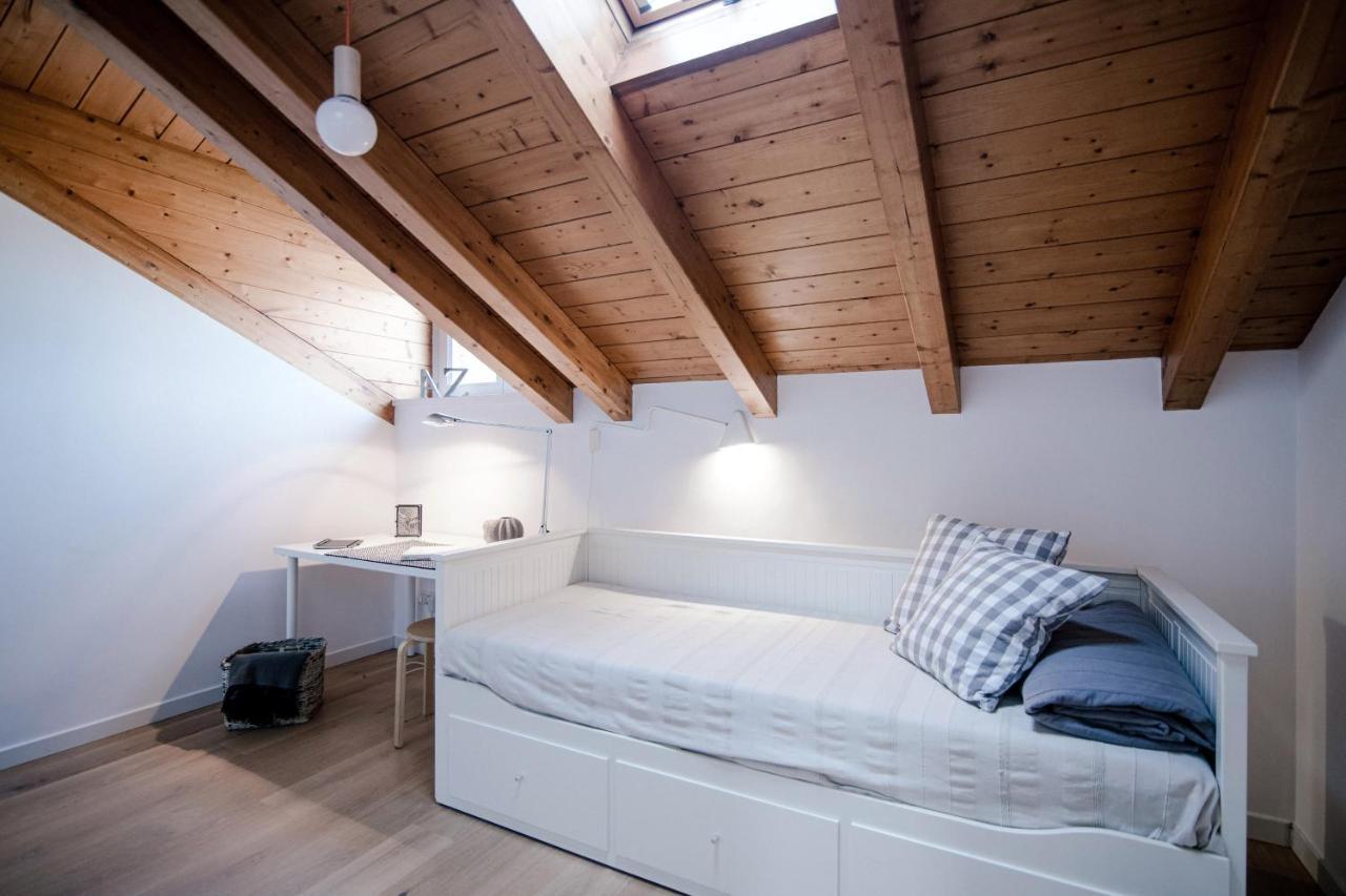 Modern Luxury Attic - BymyhomeinΌπως Εξωτερικό φωτογραφία