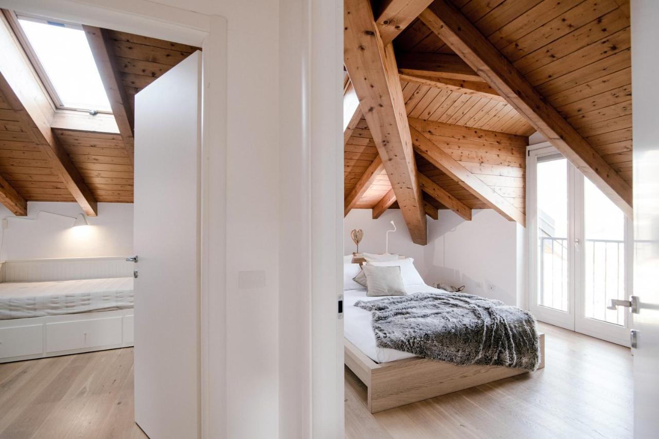 Modern Luxury Attic - BymyhomeinΌπως Εξωτερικό φωτογραφία