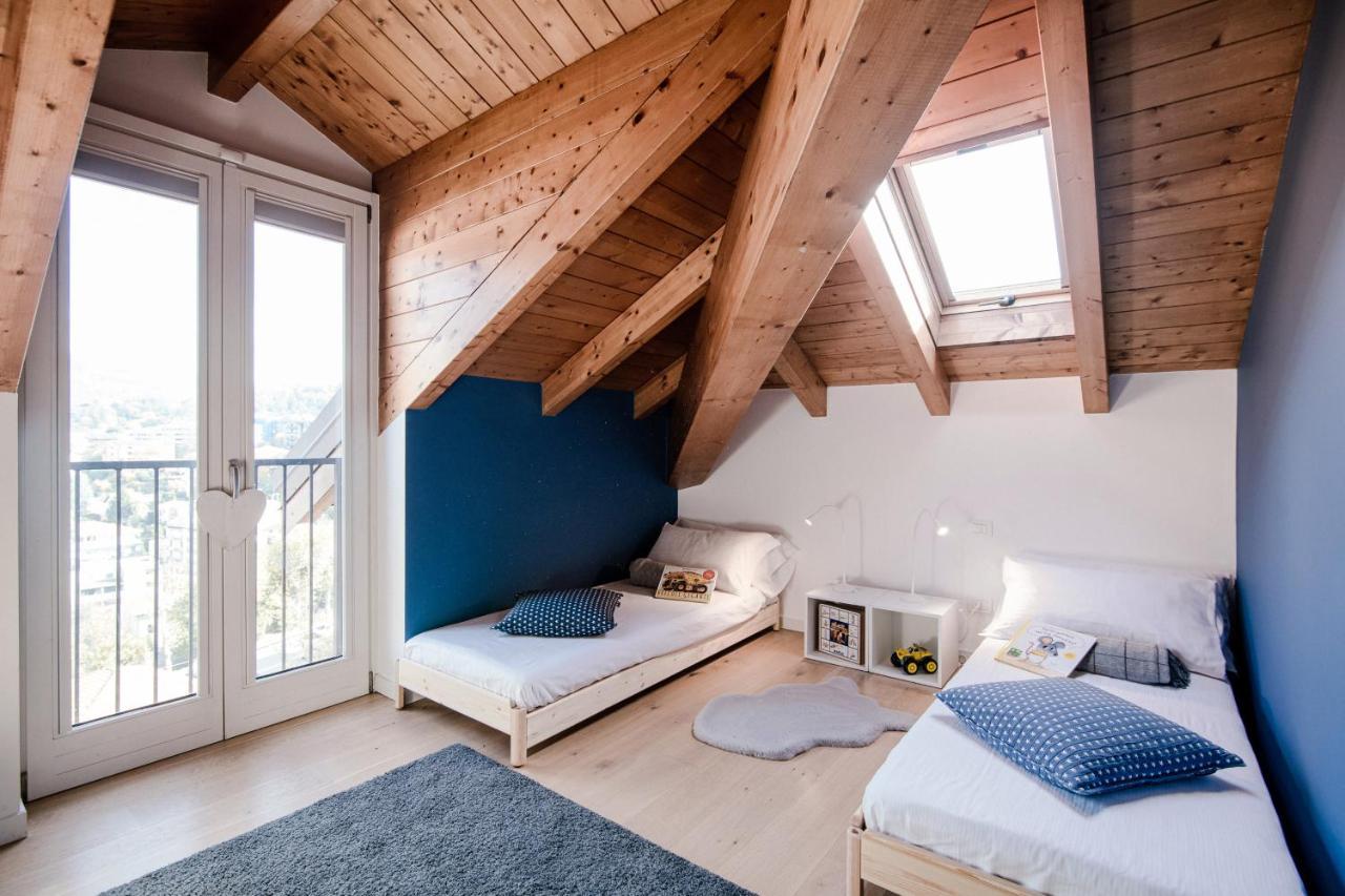 Modern Luxury Attic - BymyhomeinΌπως Εξωτερικό φωτογραφία